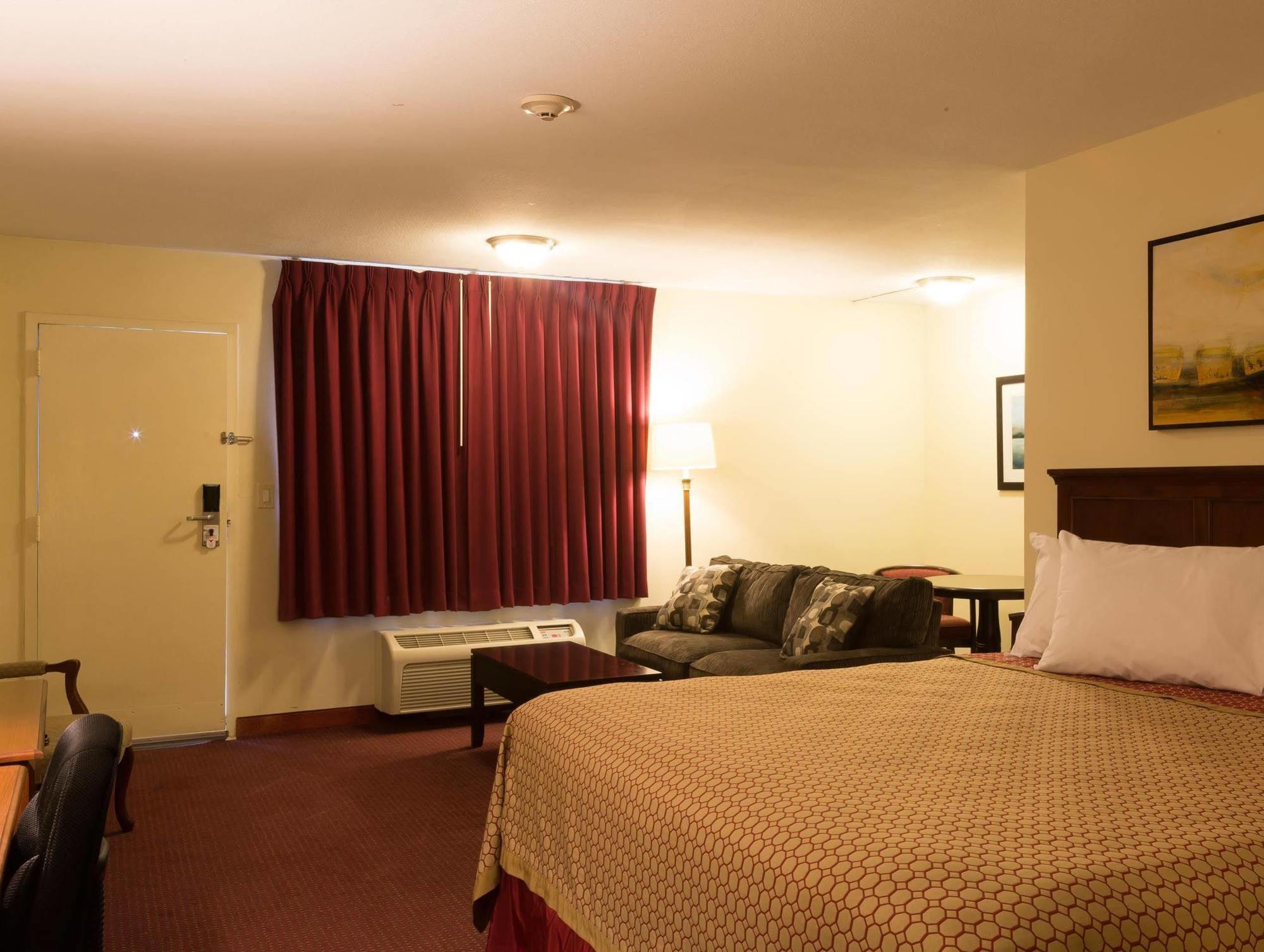 Marina Inn & Suites Chalmette-New Orleans Екстериор снимка